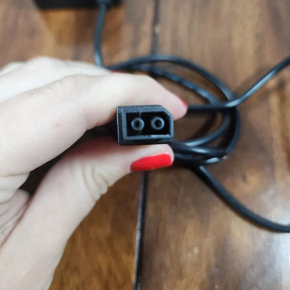 Unbranded power supply